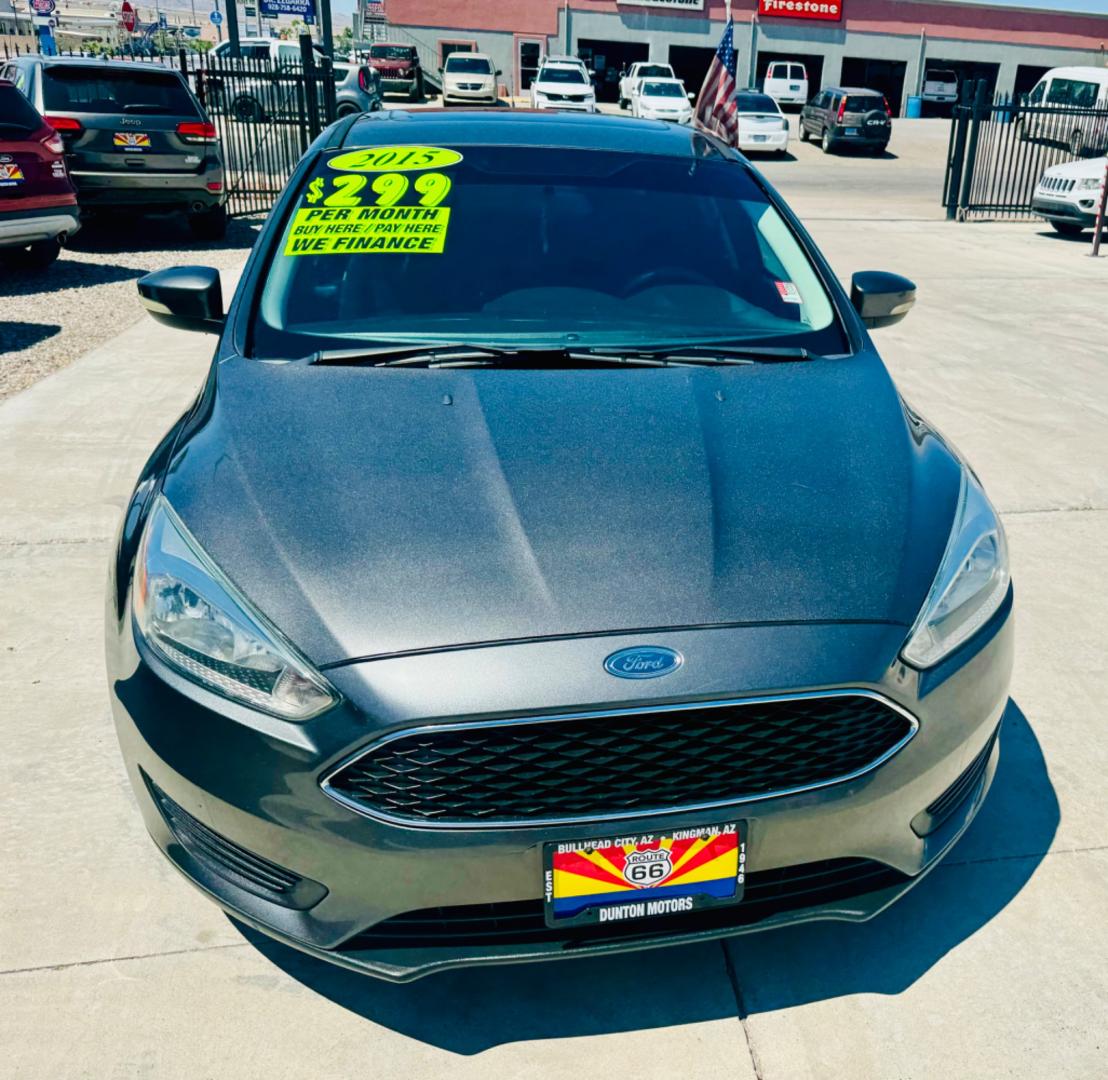 2015 grey Ford Focus (1FADP3F27FL) , located at 2190 Hwy 95, Bullhead City, AZ, 86442, (928) 704-0060, 0.000000, 0.000000 - 2015 Ford Focus SE. 88k miles. new transmission with warranty. runs and drives great. completely serviced. free warranty, free carfax. buy here pay here. we finance. only at Dunton Motors. - Photo#2